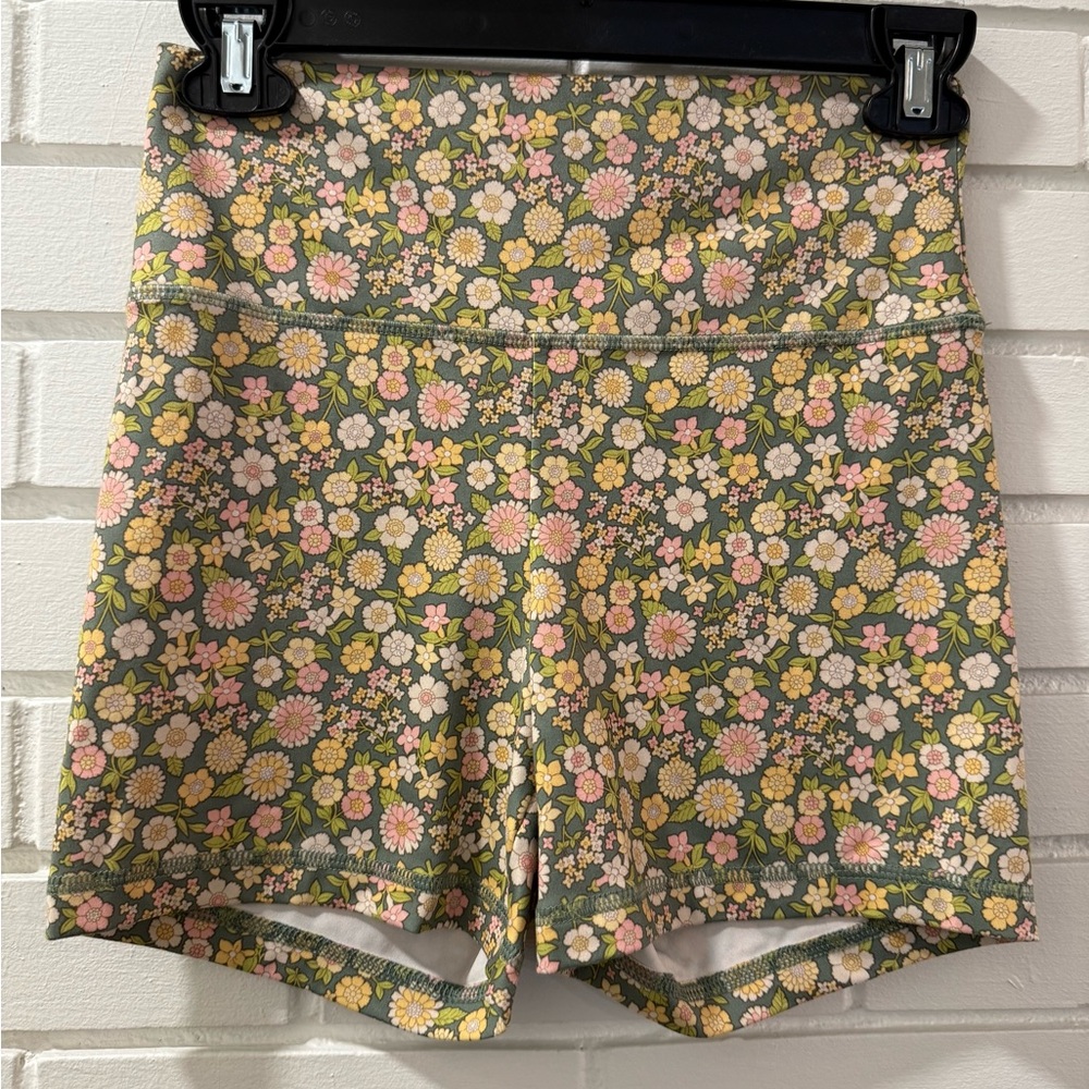 2 pack Floral Patterned and pink checkered Women's Shorts